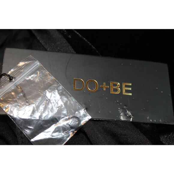 NWT! DO+ BE  Black One-Shoulder Velvet Puff Sleeve Rhinestone Choker Mini Dress - Picture 6 of 8